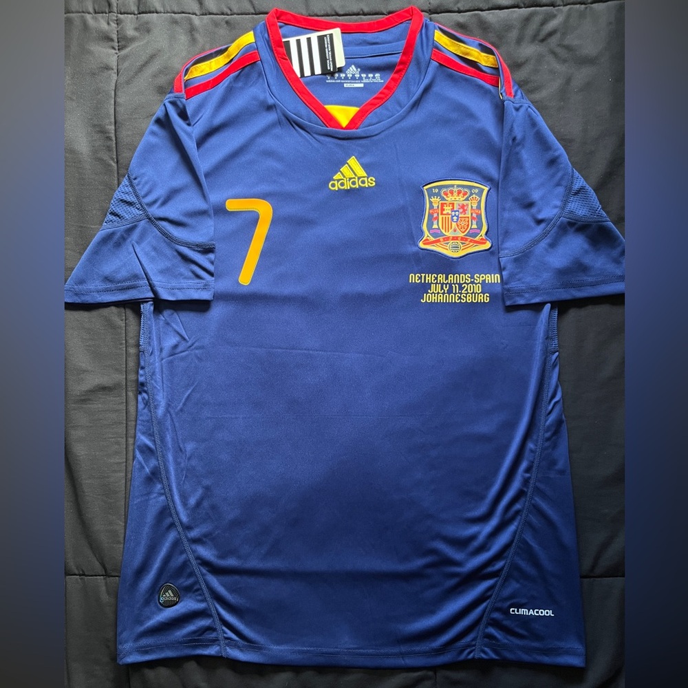David Villa #7 Spain 2010 Medium Retro Soccer Jersey Kit Blue Away